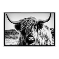 Stratton Home dekor crno -bijela gorjana krava uokvirena platno zidna umjetnost
