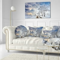 Dizajnerski oblačni krajolik u bijelom zimskom krajoliku - jastuk s pejzažnim tiskom-12.20